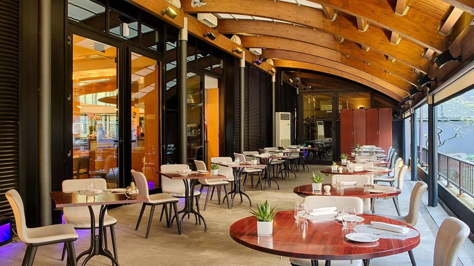 Nh Milano Machiavelli Hotel 4*, Milan