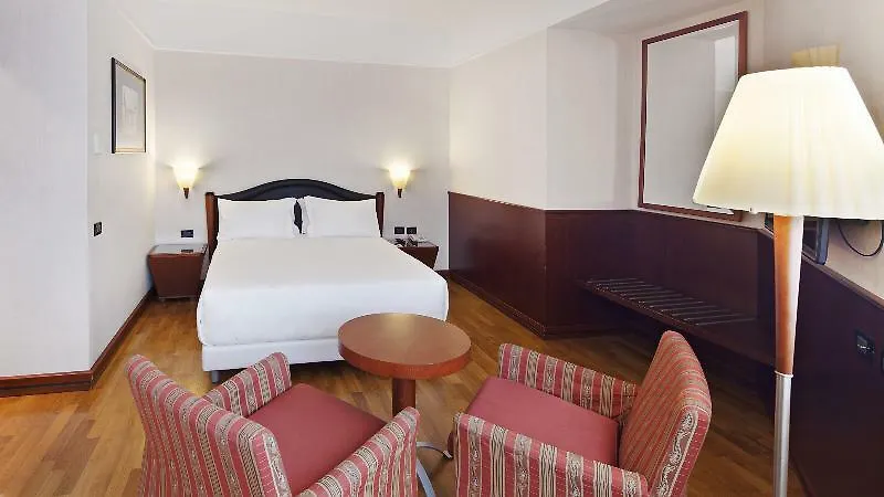 Nh Milano Machiavelli Hotel 4*, Milan