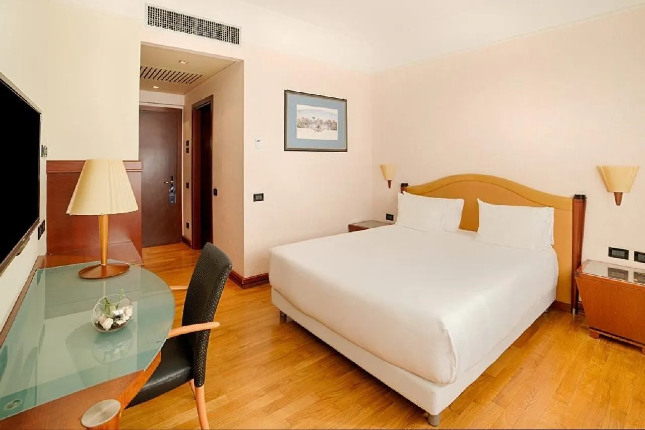 Nh Milano Machiavelli Hotel 4*, Milan Italy